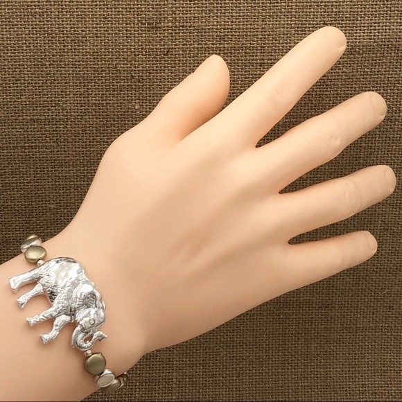 🌼 Elephant Theme 2-Tone Gold Silver Beaded Stretch Bracelet - Picture 2 of 2